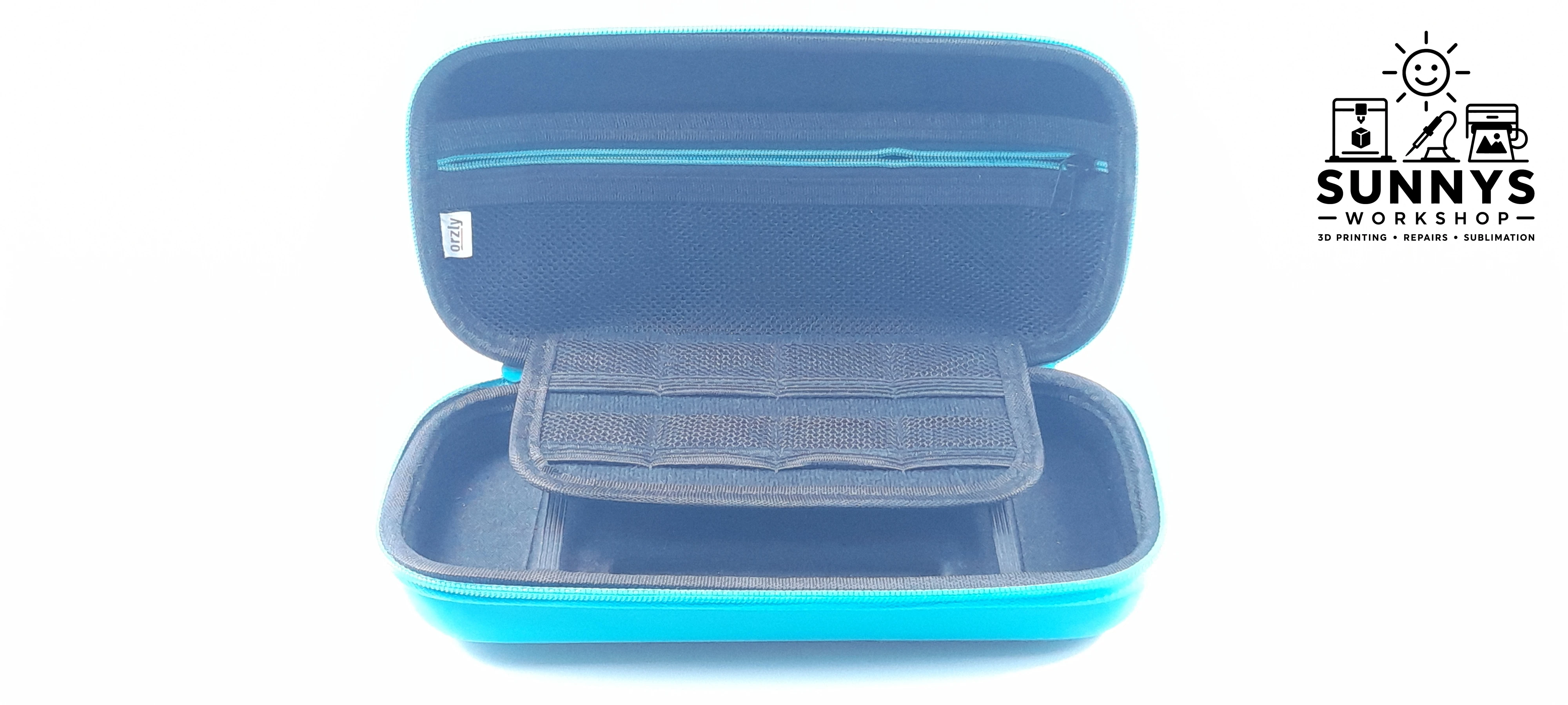 Nintendo Switch Lite – Turquoise with Carry Case